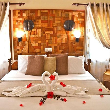 Calou Guest House La Digue Exterior foto