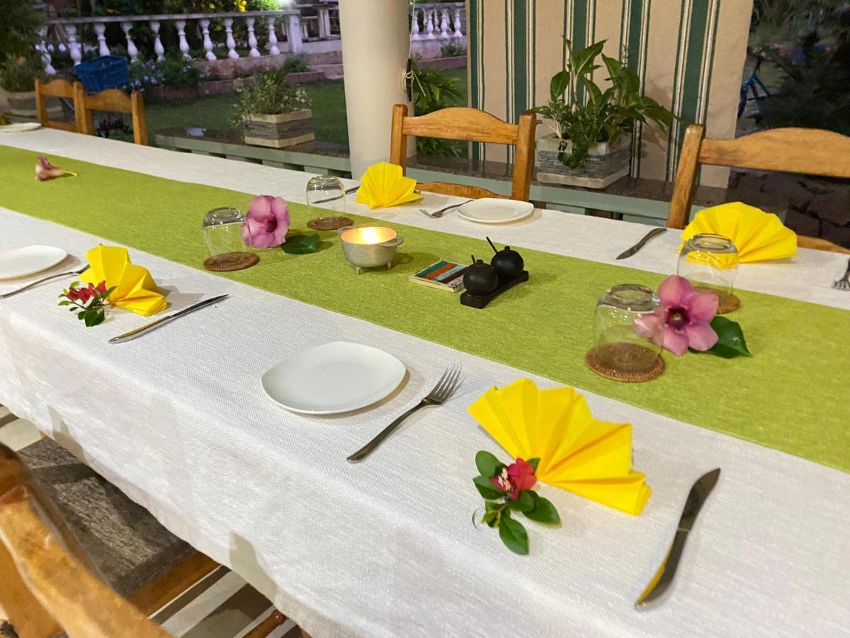 Calou Guest House La Digue Exterior foto