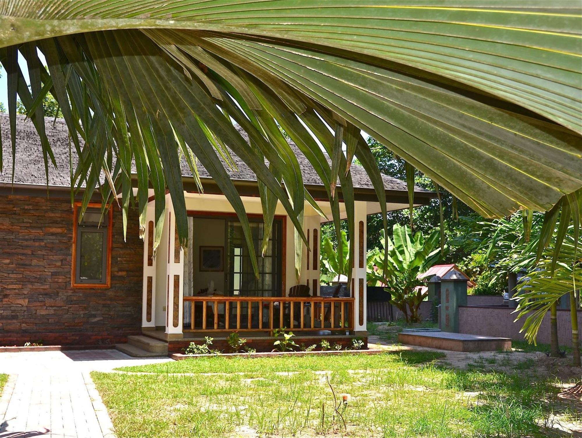 Calou Guest House La Digue Exterior foto