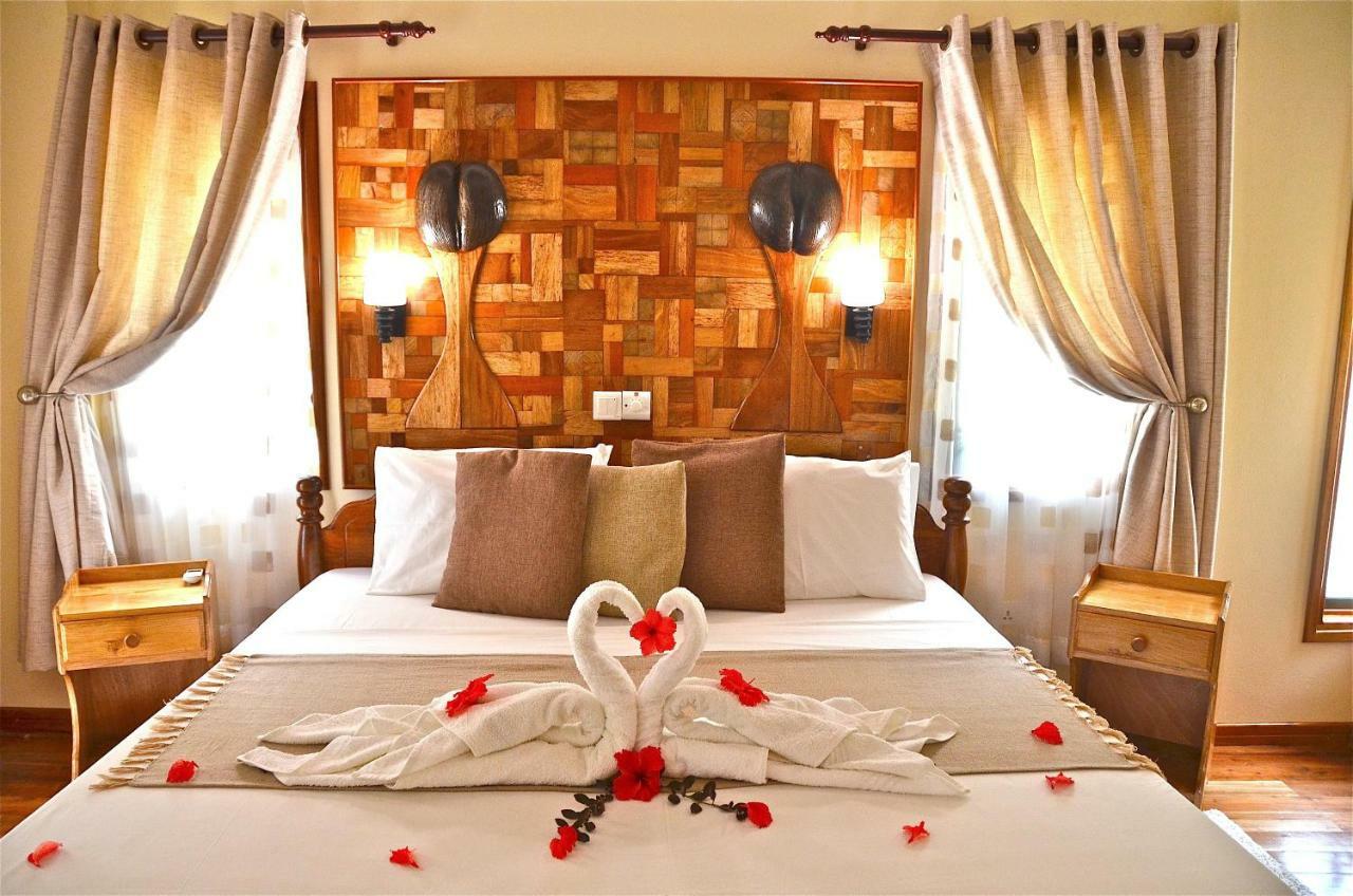 Calou Guest House La Digue Exterior foto
